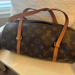 Louis Vuitton papillon bag